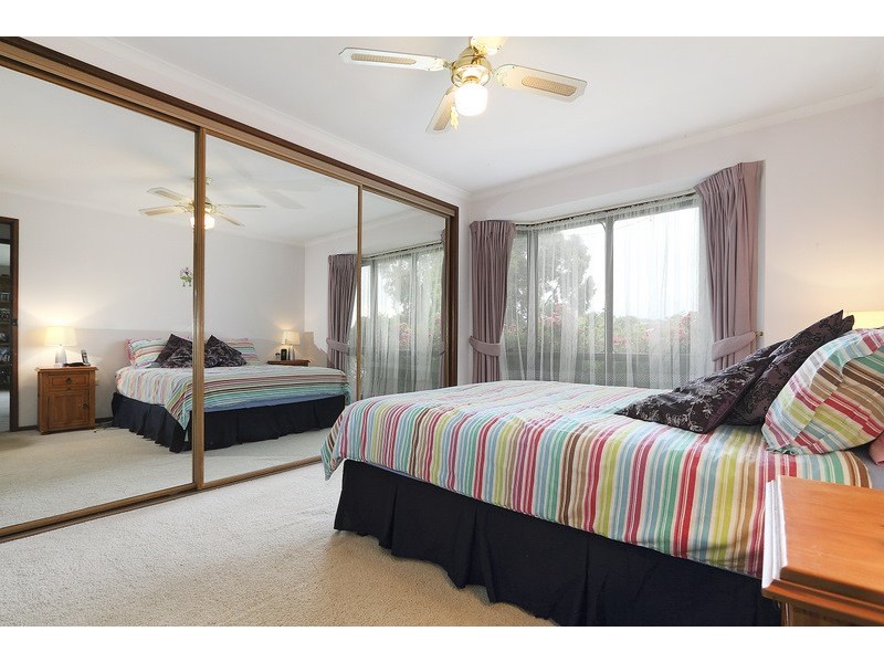 36 Duncan Drive, Pakenham VIC 3810