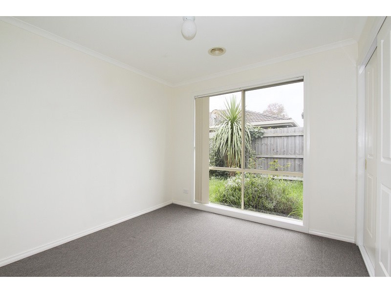 4/11 King Street, Pakenham VIC 3810