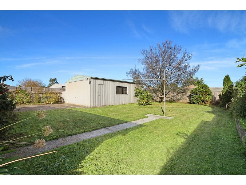 48 Bluegrass Crescent, Pakenham VIC 3810