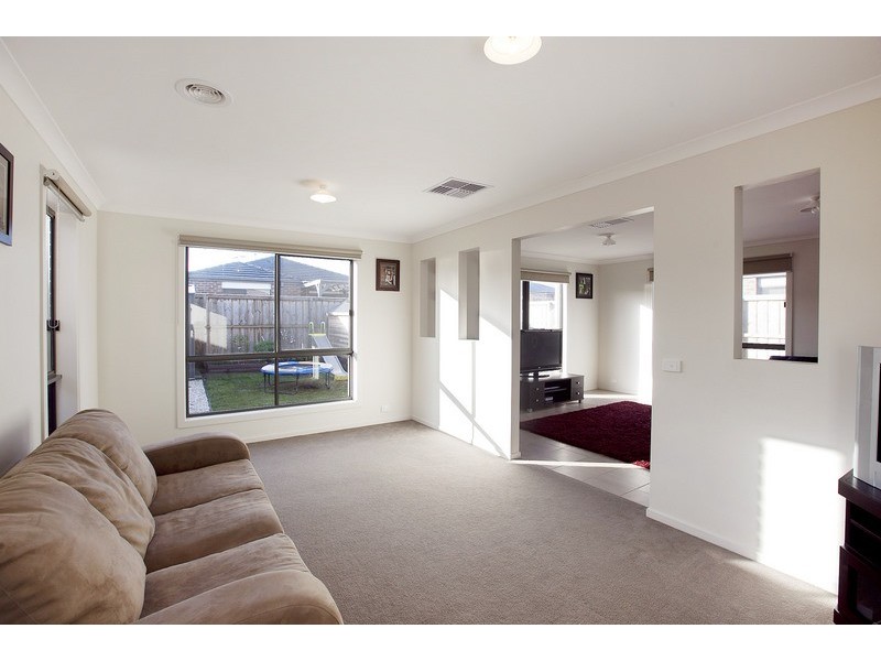 18 Marquis Court, Pakenham VIC 3810