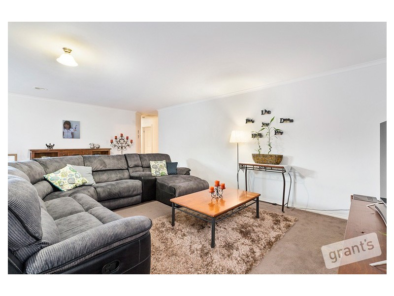 110 Webster Way, Pakenham VIC 3810