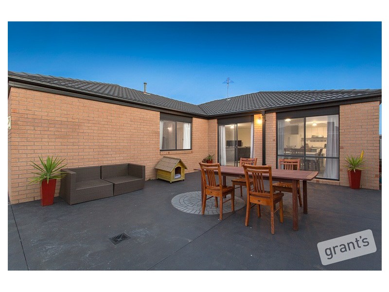 110 Webster Way, Pakenham VIC 3810