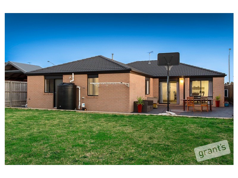 110 Webster Way, Pakenham VIC 3810