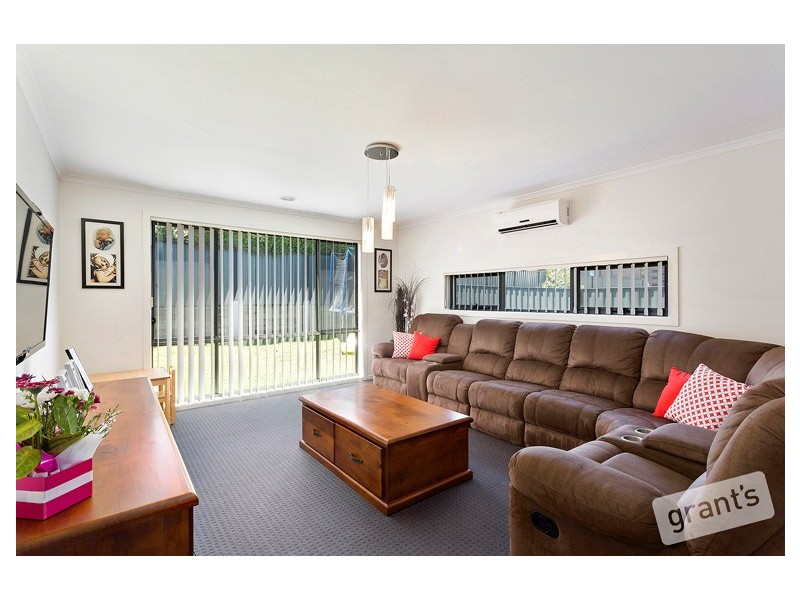 11 Windermere Boulevard, Pakenham VIC 3810