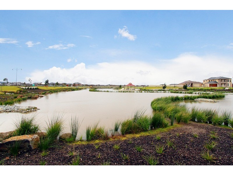 16 Audley Street, Pakenham VIC 3810