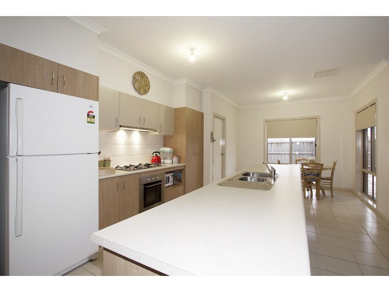 32 Mackellar Street, Pakenham VIC 3810