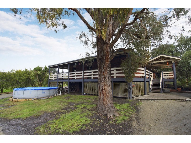 10 Crosby Road, Pakenham Upper VIC 3810