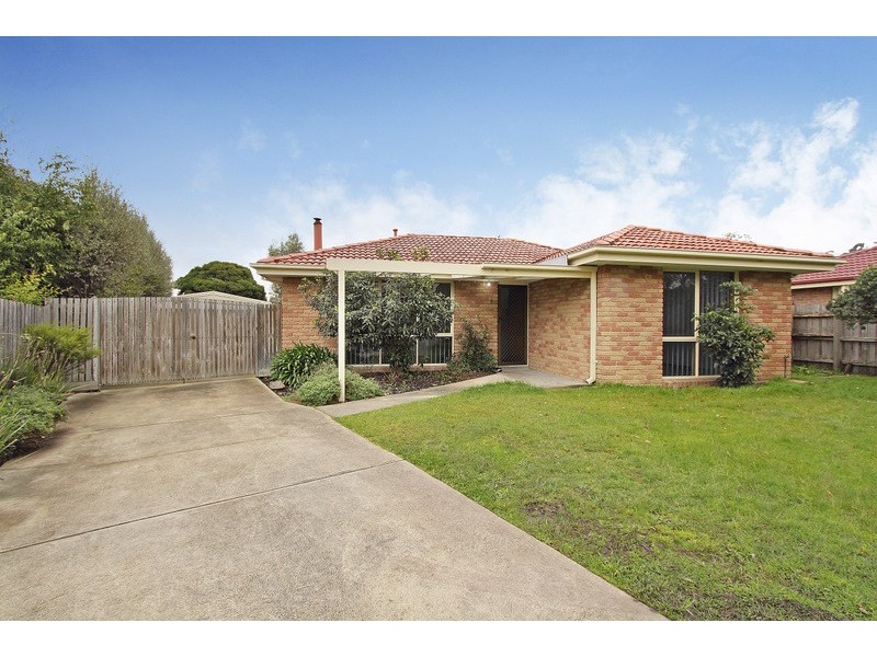 17 Katjusha Court, Pakenham VIC 3810