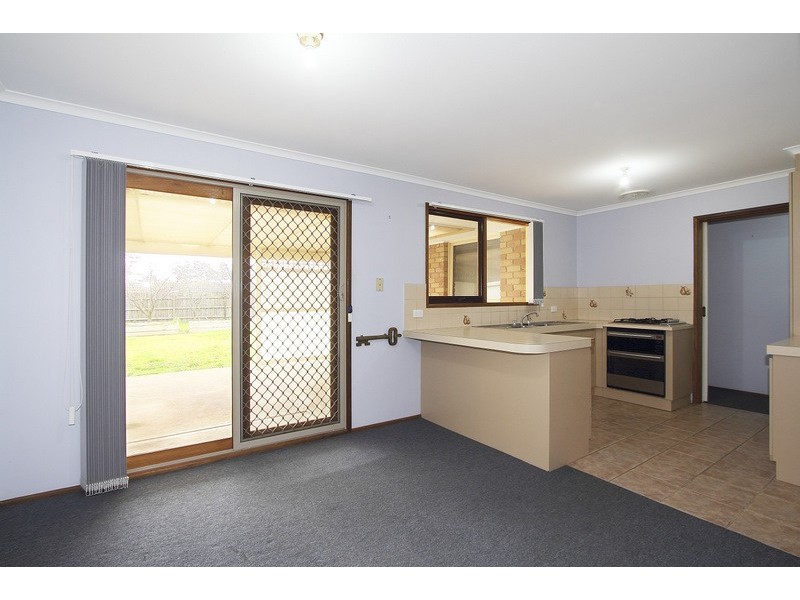 17 Katjusha Court, Pakenham VIC 3810