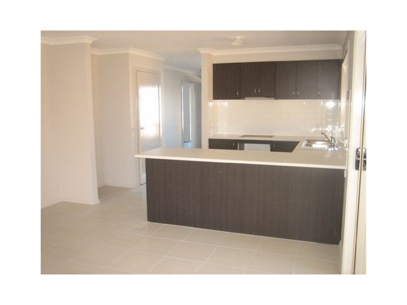 1306 Elwood Avenue, Pakenham VIC 3810