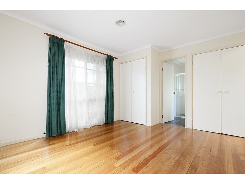 43 Chirnside Road, Berwick VIC 3806