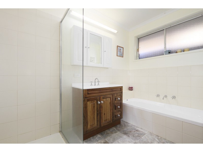 55 Gardenia Street, Pakenham VIC 3810