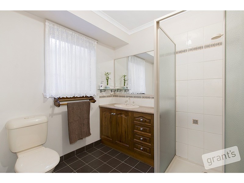 16 Hillrise Court, Pakenham VIC 3810