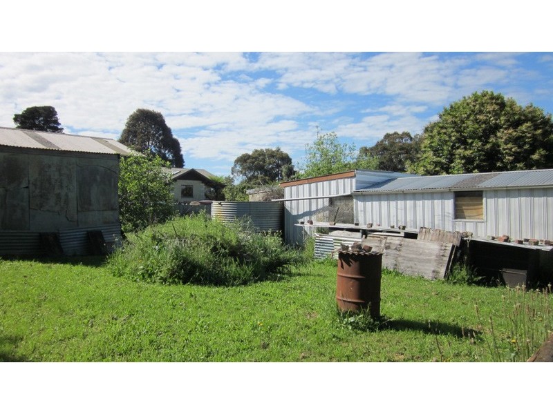 20 Town Road, Gembrook VIC 3783