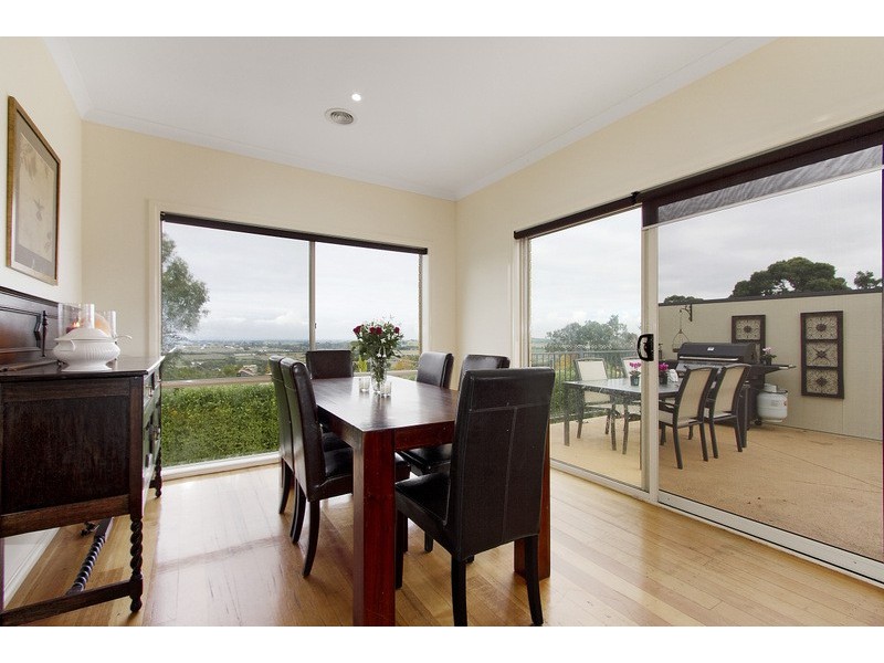 17 Archer Road, Garfield VIC 3814