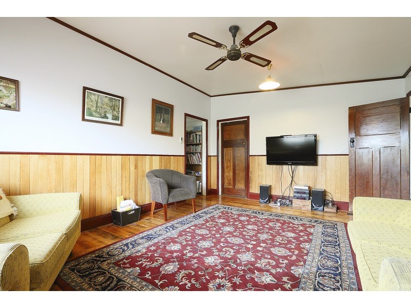 6 Campbell Street, Garfield VIC 3814
