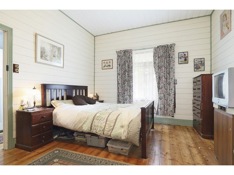 6 Campbell Street, Garfield VIC 3814