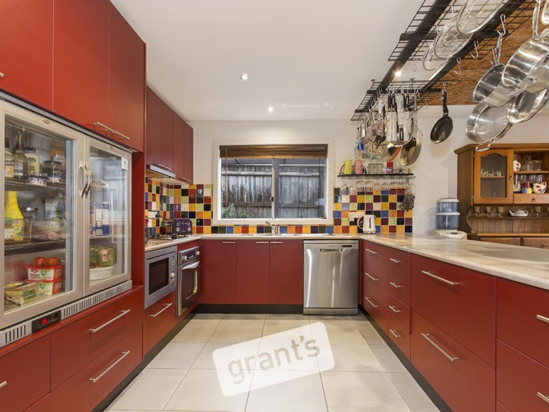 28 Silver Gum Drive, Pakenham VIC 3810