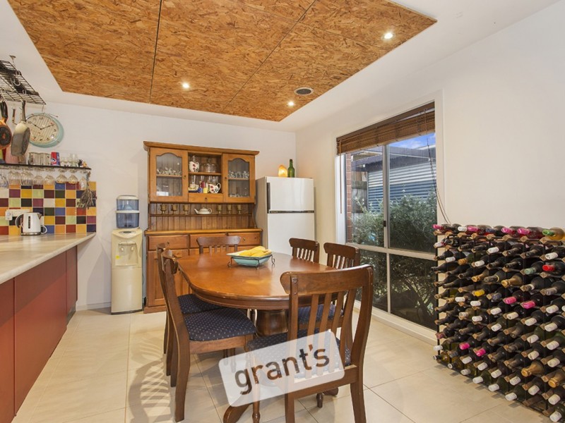 28 Silver Gum Drive, Pakenham VIC 3810