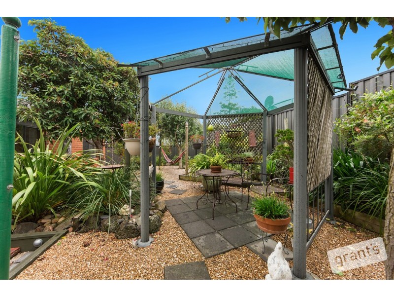 63 Leigh Drive, Pakenham VIC 3810