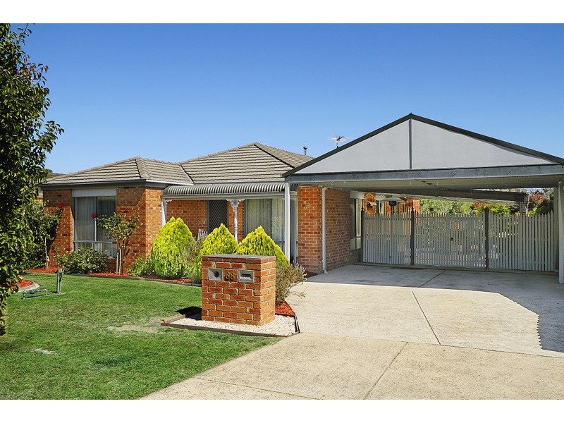 88 Ebony Drive, Pakenham VIC 3810