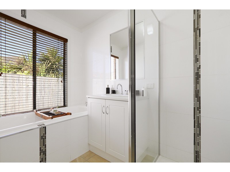 88 Ebony Drive, Pakenham VIC 3810