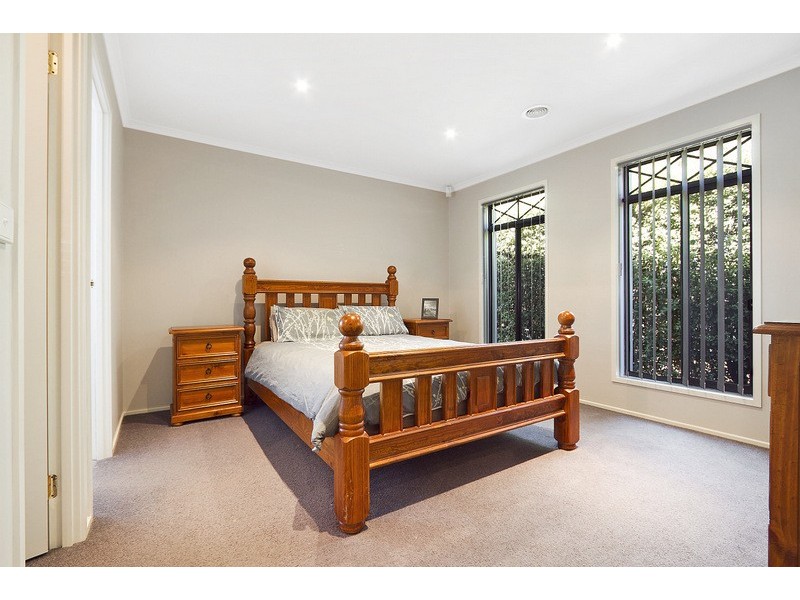 5 Mallee Circuit, Pakenham VIC 3810