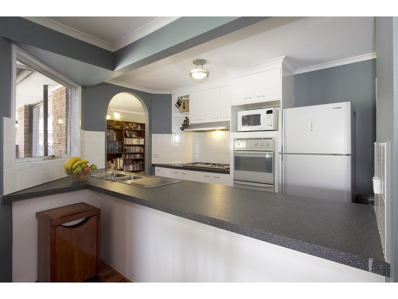 12 Martingale Place, Pakenham VIC 3810