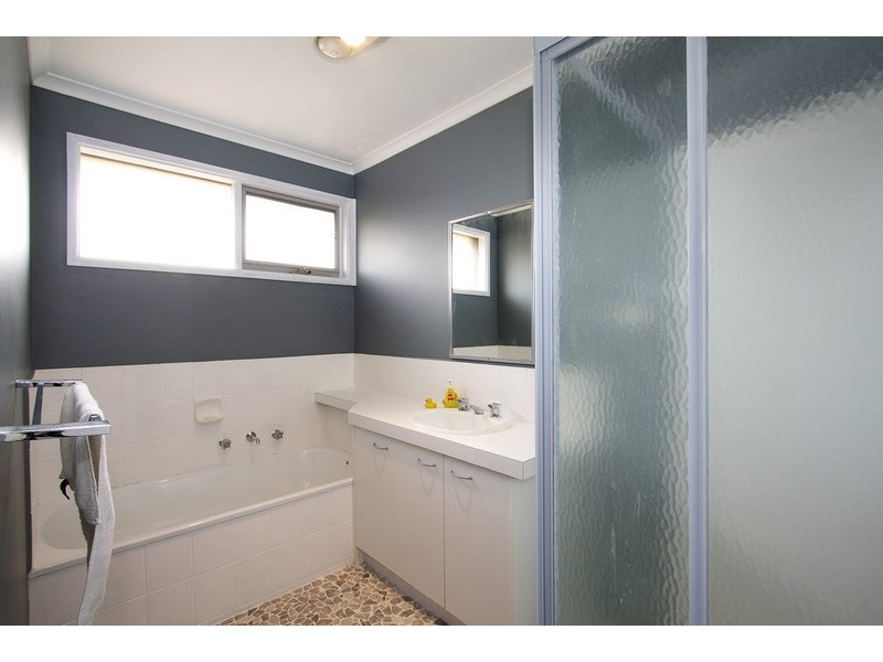 12 Martingale Place, Pakenham VIC 3810