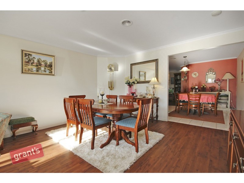 15 Wynen Court, Pakenham VIC 3810