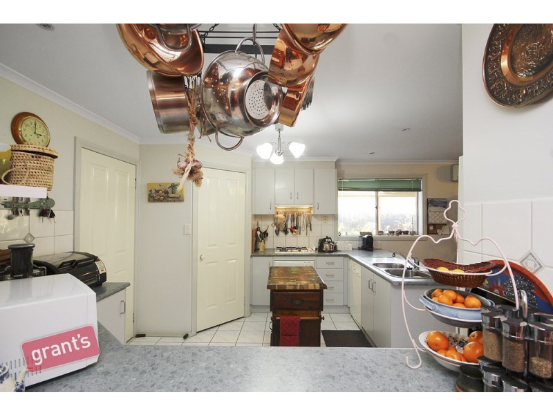 15 Wynen Court, Pakenham VIC 3810