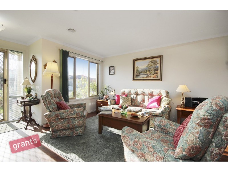 15 Wynen Court, Pakenham VIC 3810