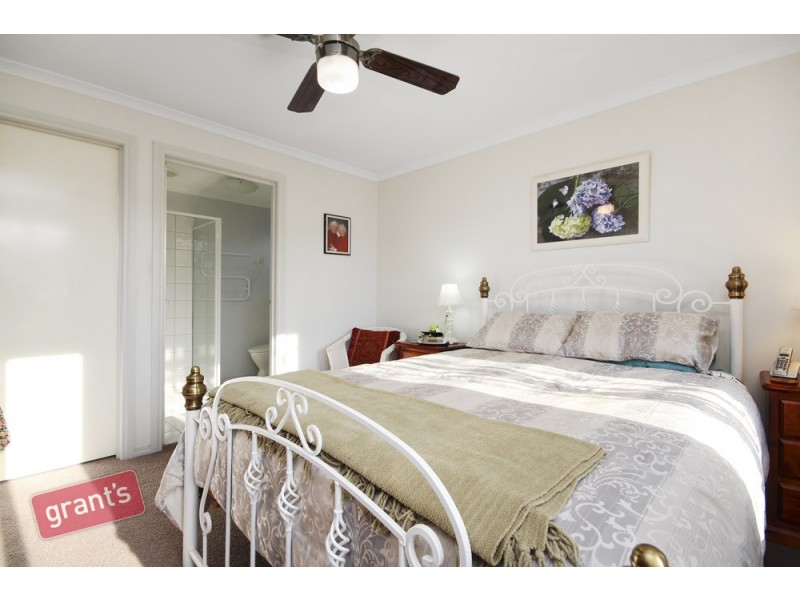 15 Wynen Court, Pakenham VIC 3810