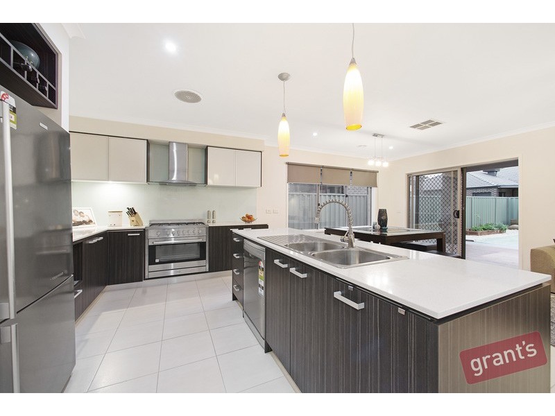 57 Edmund Street, Pakenham VIC 3810