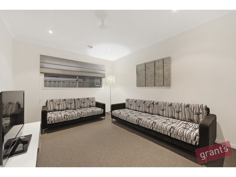 57 Edmund Street, Pakenham VIC 3810