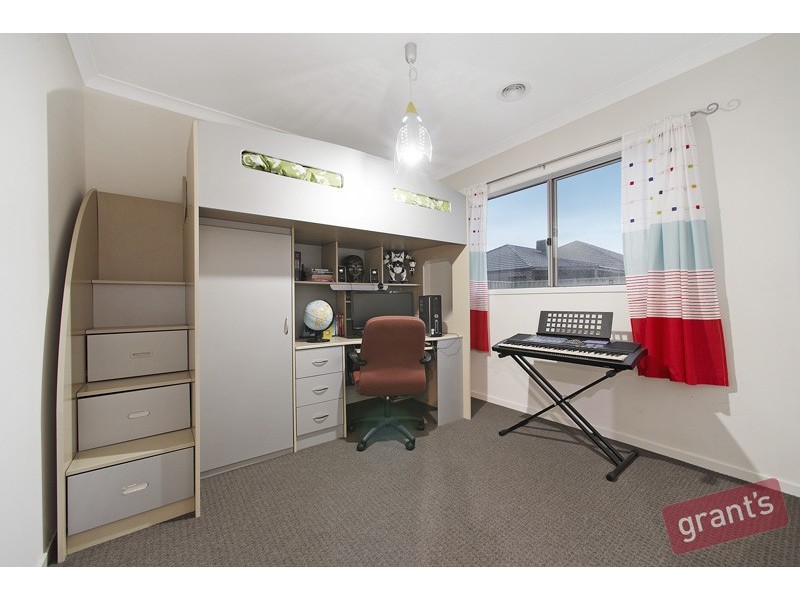 57 Edmund Street, Pakenham VIC 3810