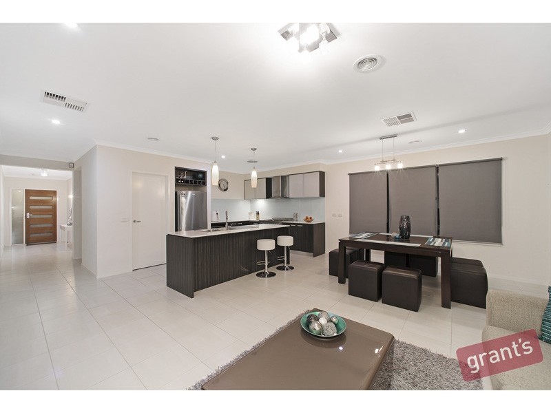 57 Edmund Street, Pakenham VIC 3810