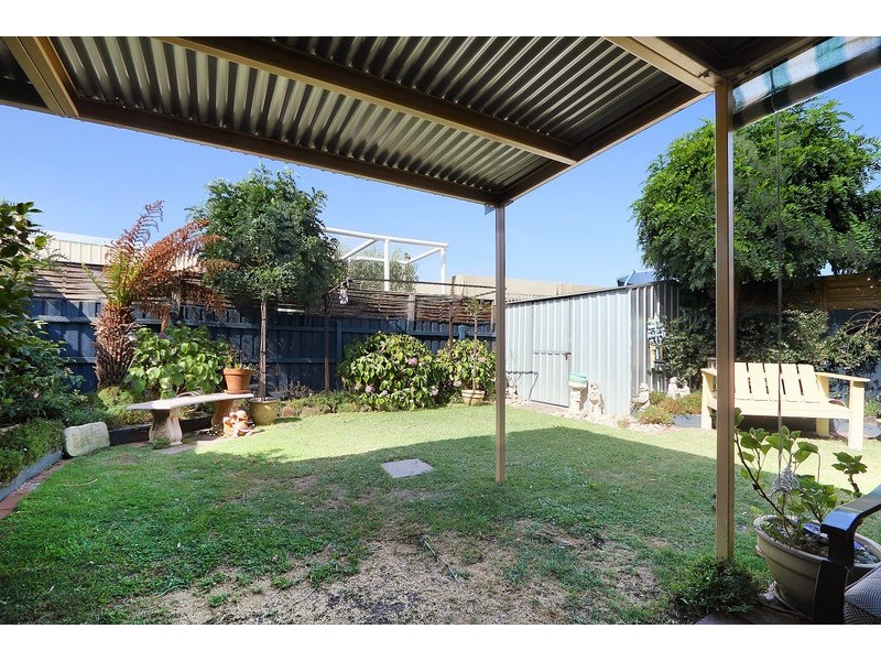 2A Parman Avenue, Pakenham VIC 3810
