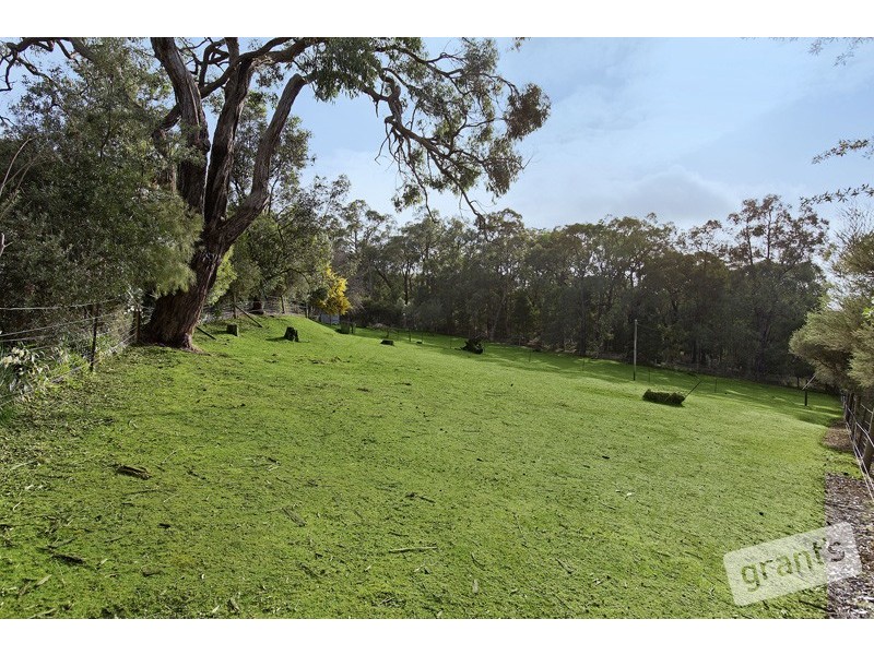 15 Wirragulla Road, Maryknoll VIC 3812