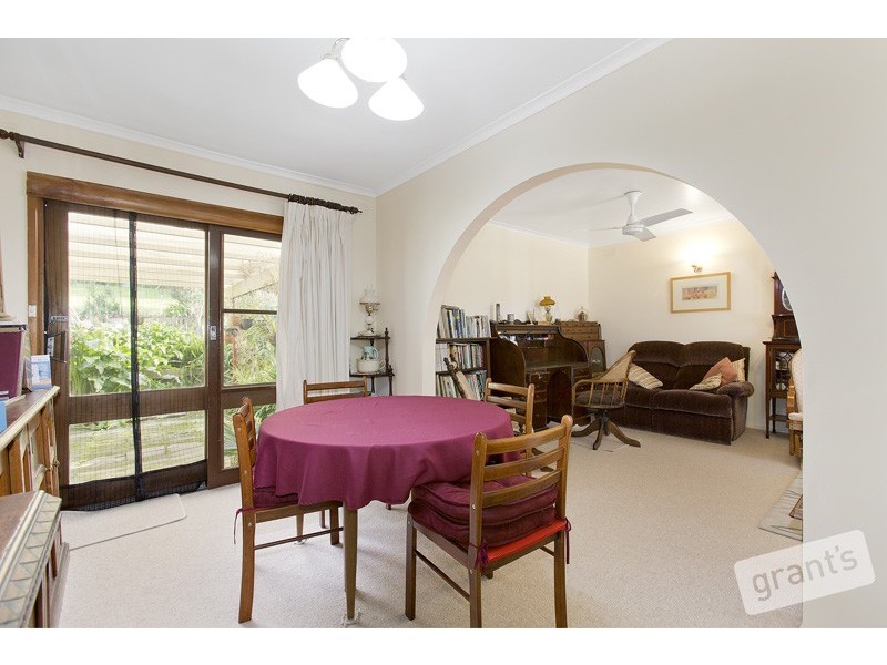 15 Wirragulla Road, Maryknoll VIC 3812