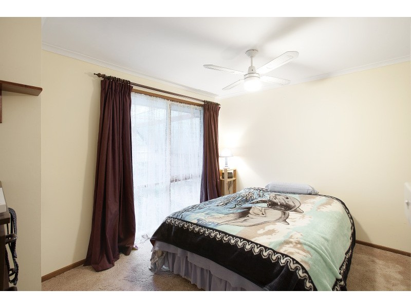 12 Templeton Crescent, Pakenham VIC 3810