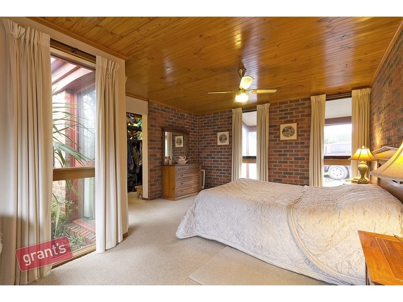 80 Thewlis Road, Pakenham VIC 3810
