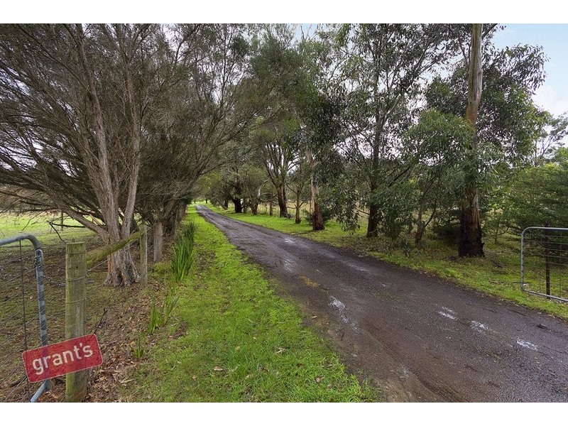 80 Thewlis Road, Pakenham VIC 3810