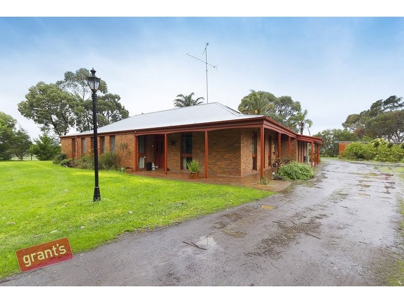 80 Thewlis Road, Pakenham VIC 3810
