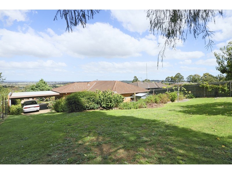 13 Kevis Court, Garfield VIC 3814