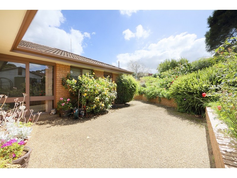 13 Kevis Court, Garfield VIC 3814