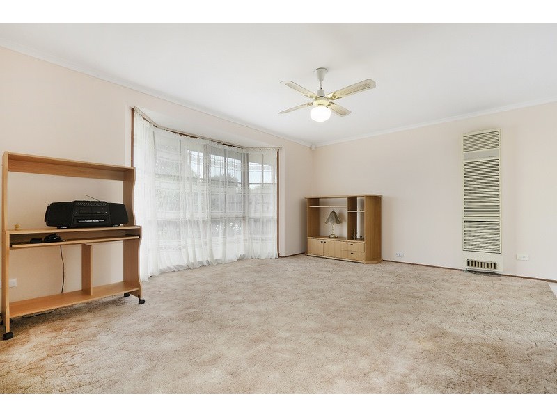 5 Amanda Court, Pakenham VIC 3810