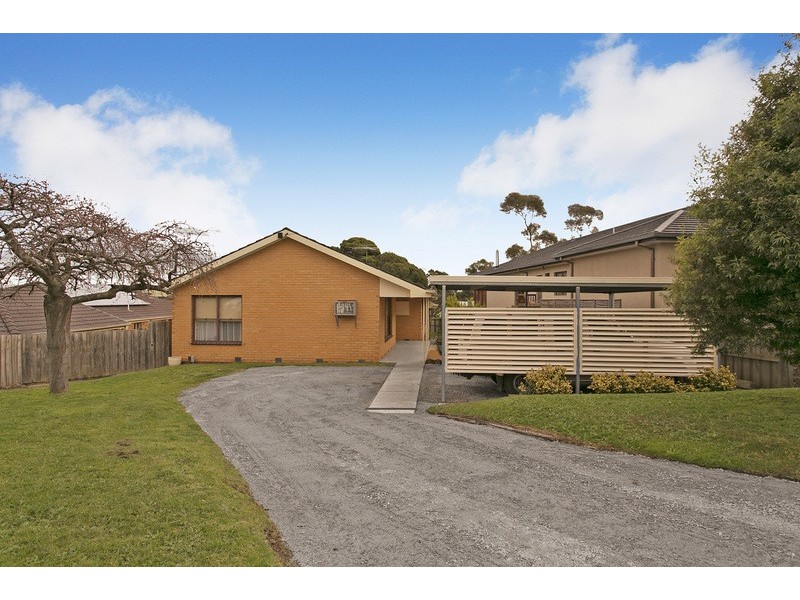 17 Jefferson Road, Garfield VIC 3814