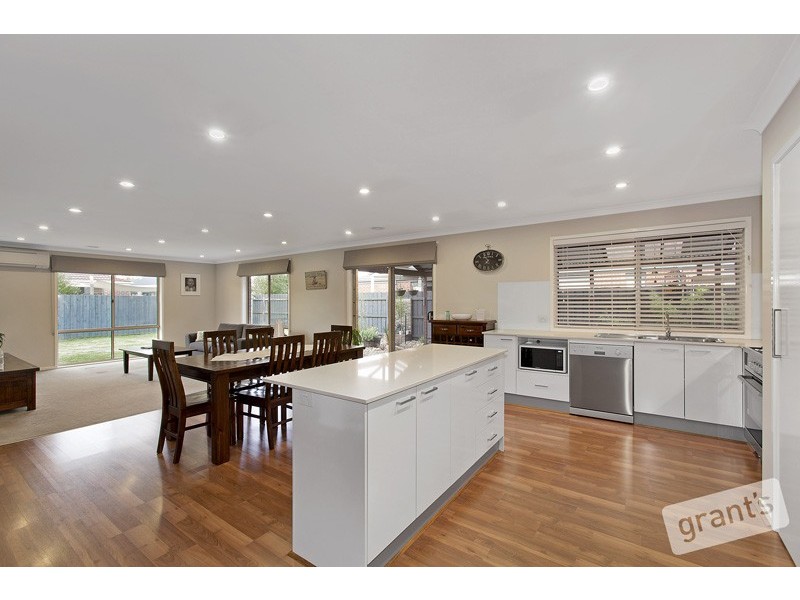 5 Drysdale Street, Pakenham VIC 3810