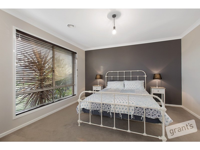 5 Drysdale Street, Pakenham VIC 3810